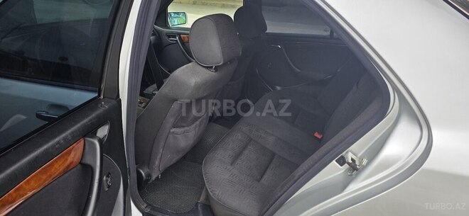 Mercedes C 180-8