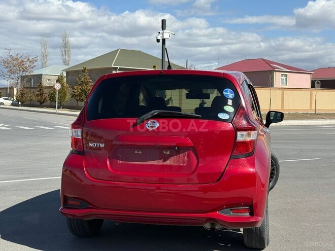 Nissan Note-4