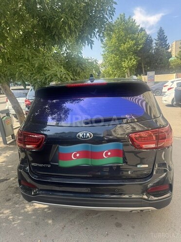 Kia Sorento-9
