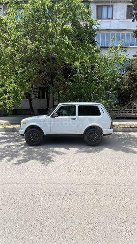 LADA (VAZ) Niva-7