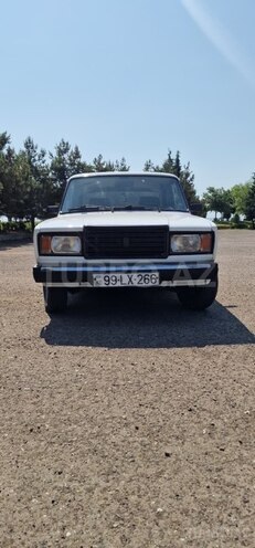 LADA (VAZ) 2107-1