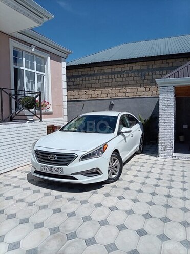 Hyundai Sonata-3