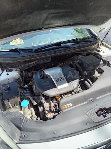 Hyundai Sonata-10