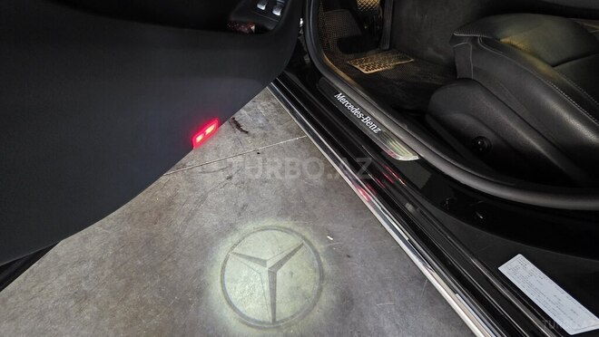 Mercedes E 300 e 4MATIC-9