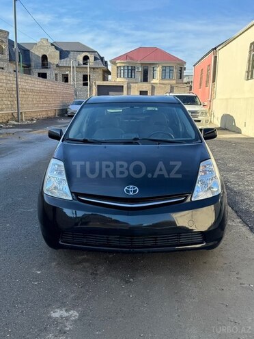 Toyota Prius-1
