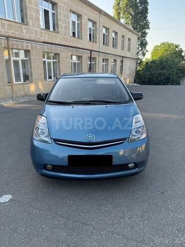 Toyota Prius-1