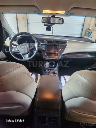 Toyota Avalon-8