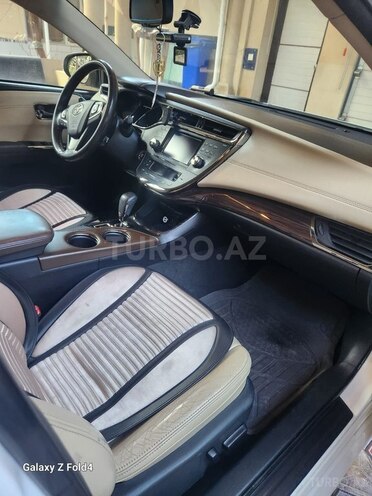 Toyota Avalon-10