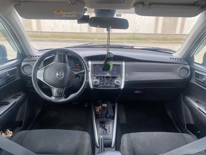 Toyota Corolla-3