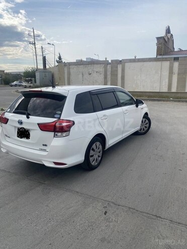 Toyota Corolla-4