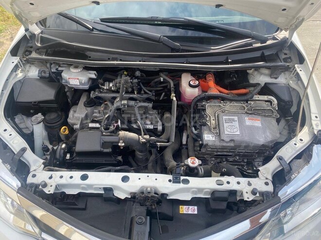 Toyota Corolla-11