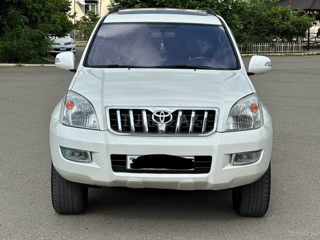 Toyota Land Cruiser Prado-4