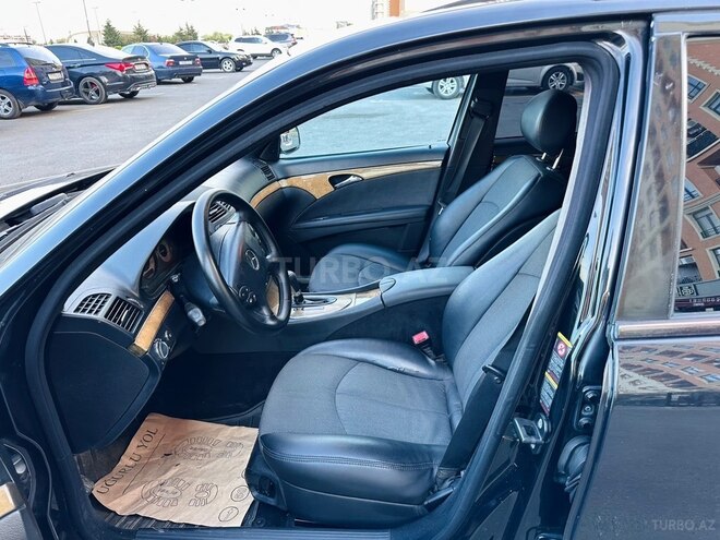 Mercedes E 220-8