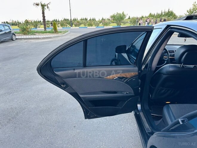 Mercedes E 220-7