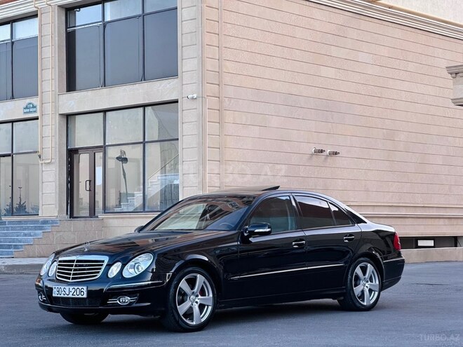 Mercedes E 220-28