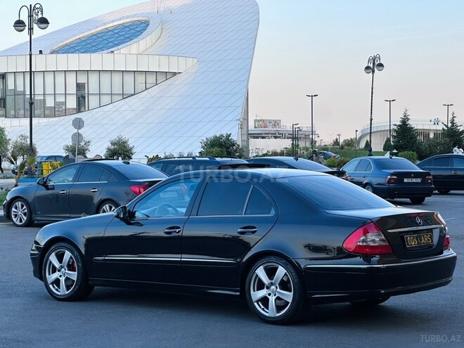 Mercedes E 220-24