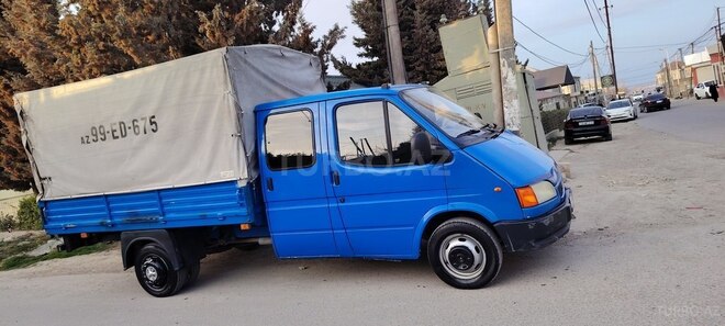 Ford Transit-6