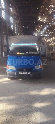 Ford Transit-17