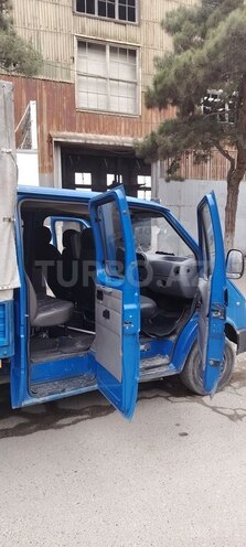 Ford Transit-14