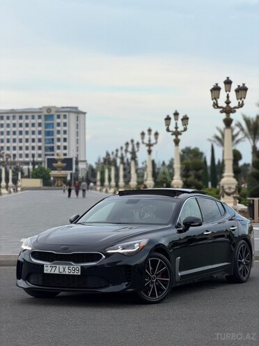 Kia Stinger-2