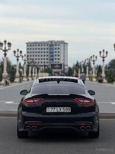Kia Stinger-8