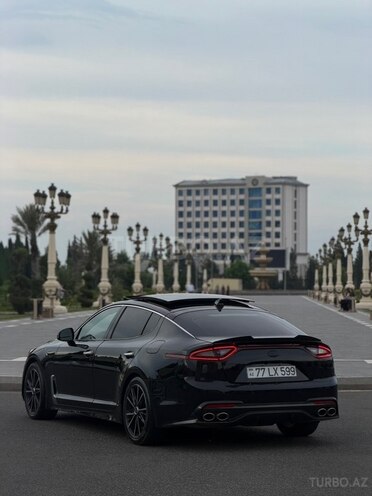 Kia Stinger-6