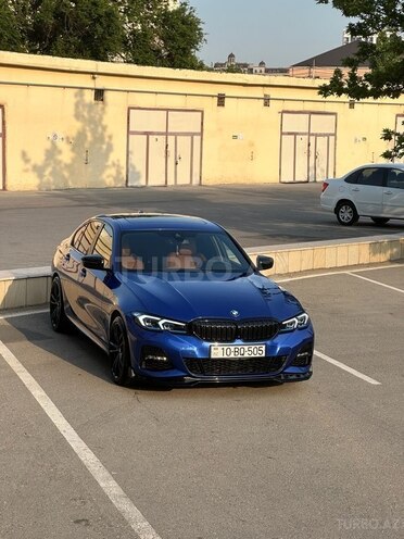 BMW 330-1
