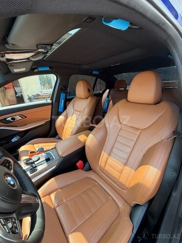 BMW 330-12