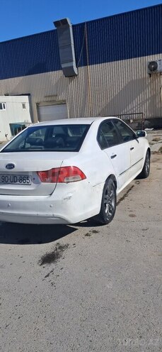 Kia Optima-4