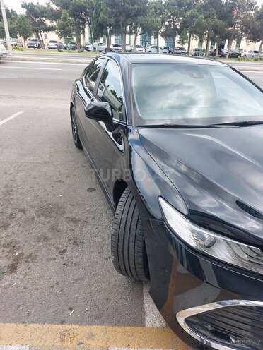 Toyota Camry-8
