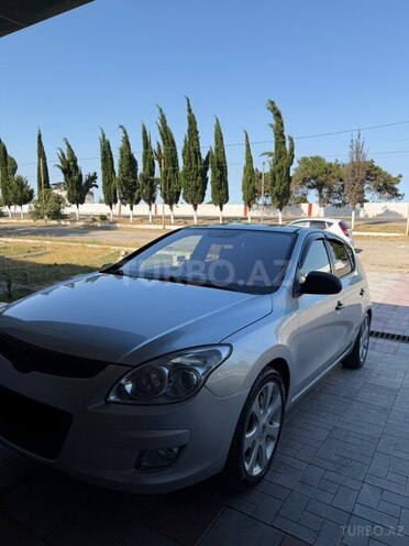 Hyundai i30-3