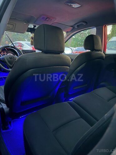 Hyundai i30-9