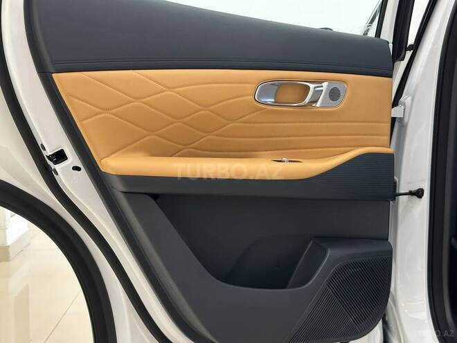 Geely Galaxy Starship 7-26