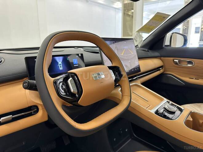Geely Galaxy Starship 7-12