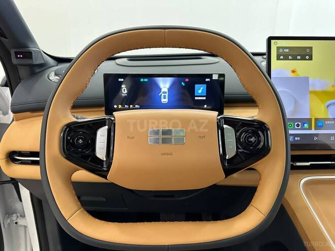 Geely Galaxy Starship 7-13