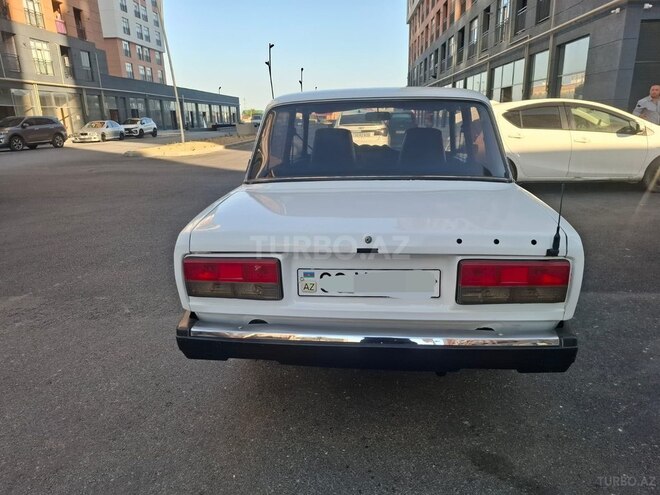 LADA (VAZ) 2107-5