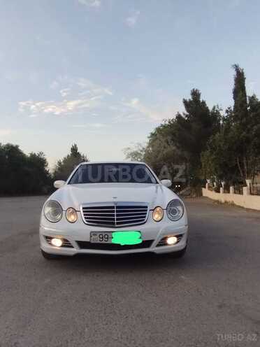Mercedes E 220-2