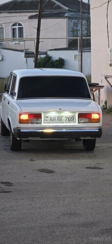 LADA (VAZ) 2107-4