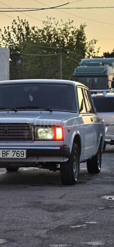 LADA (VAZ) 2107-2
