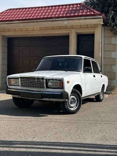 LADA (VAZ) 2107-4