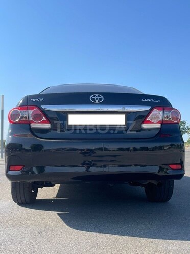 Toyota Corolla-5