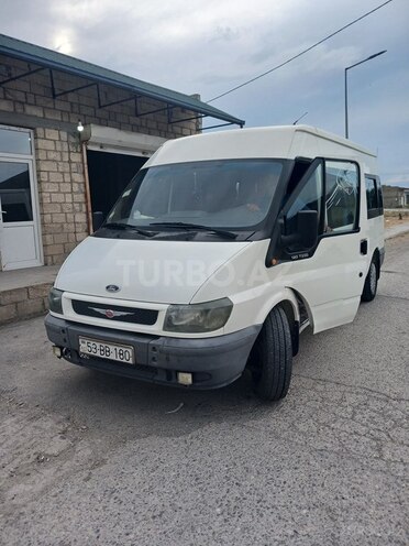 Ford Transit-1