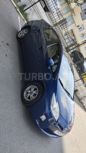Toyota Prius-8