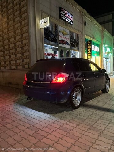 Opel Astra-2