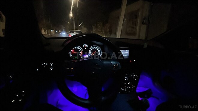 Opel Astra-3