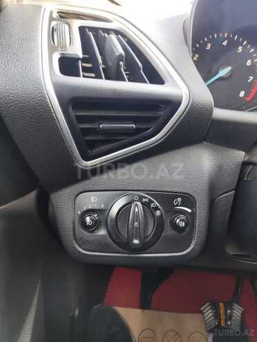 Ford Kuga-20