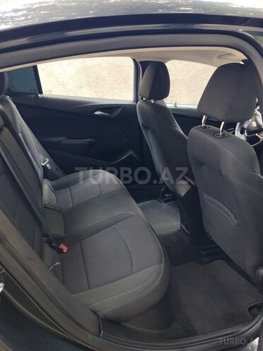 Chevrolet Cruze-4