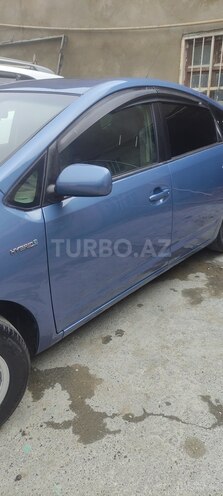 Toyota Prius-8