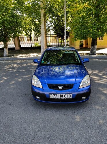 Kia Rio-1