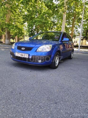 Kia Rio-2